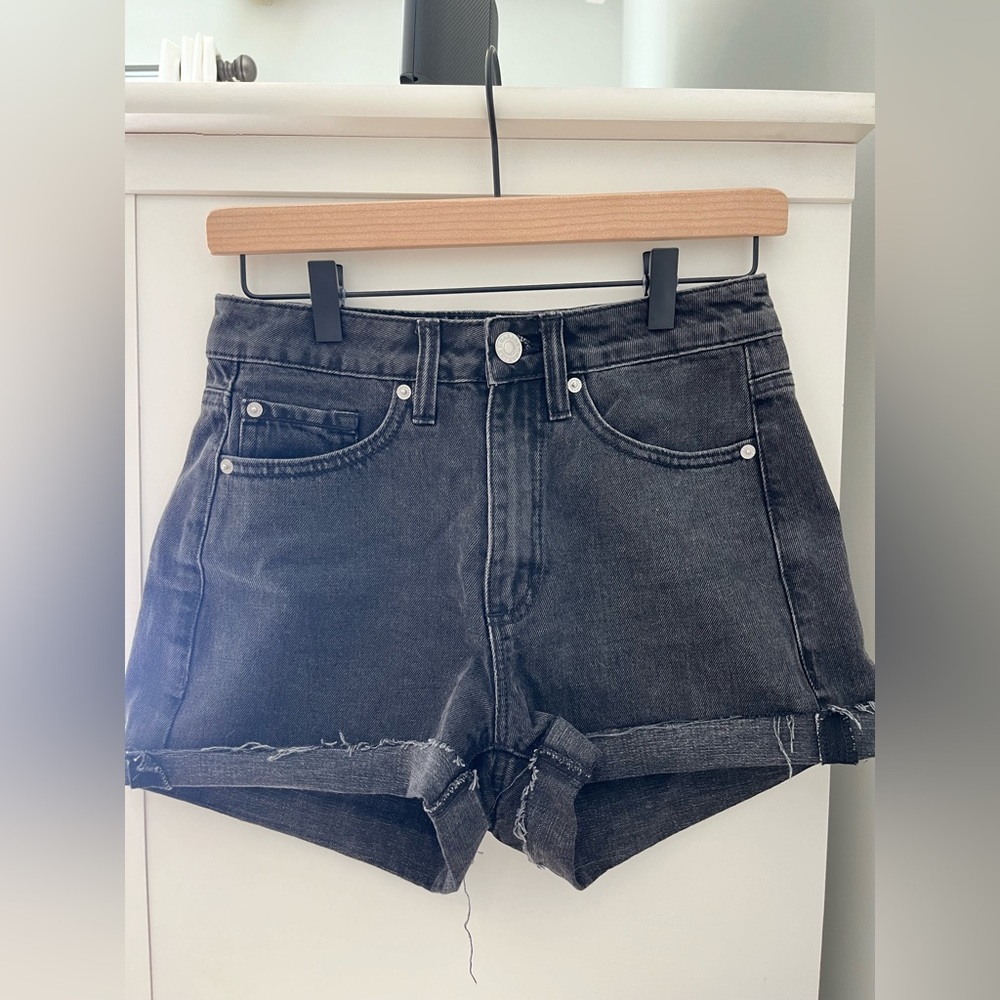 Garage Denim Mom Short